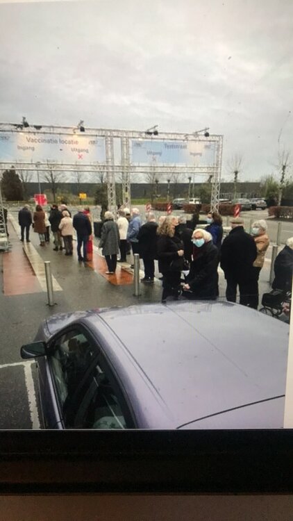 NL- vakcinacija.jpg