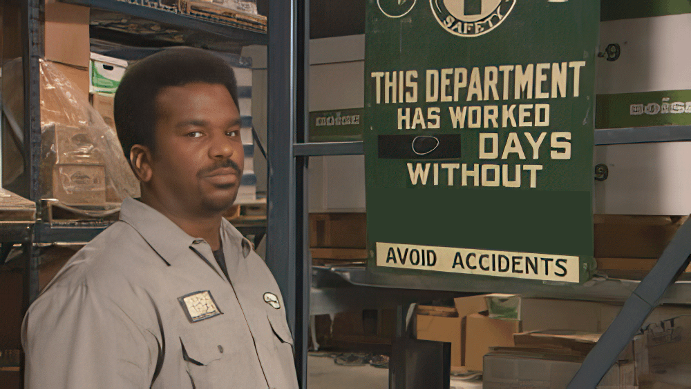 0-days-without-a-lost-time-accident-darryl-from-office-v0-dyryhe56vt4b1.png.fee38cb3ab44dd76f325e6b74b3752da.png