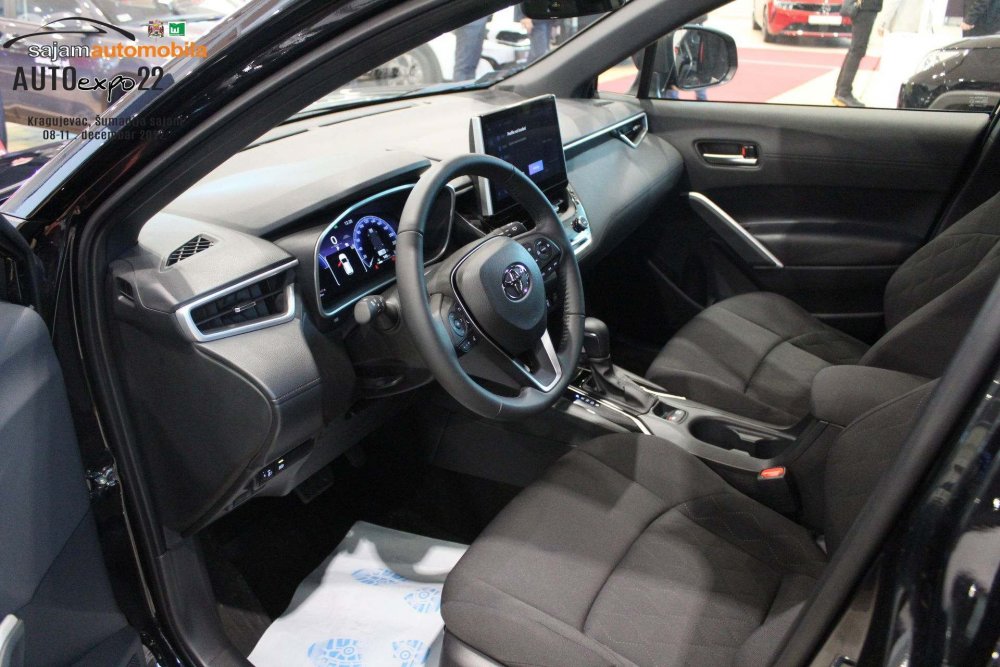toyota9.jpg