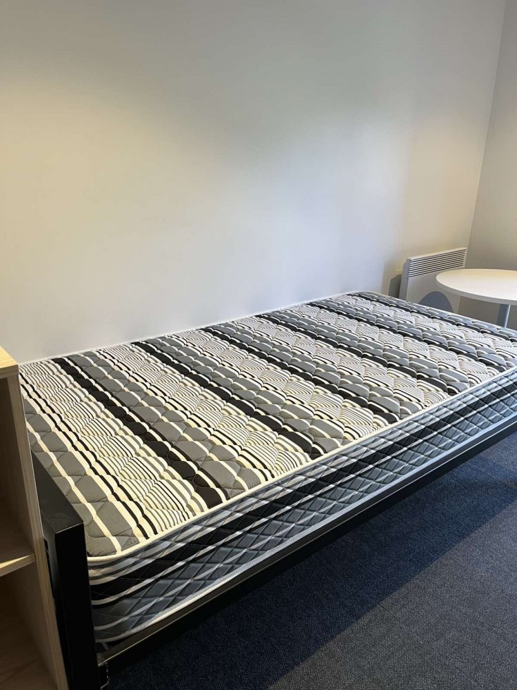 2025uniroom03.jpg