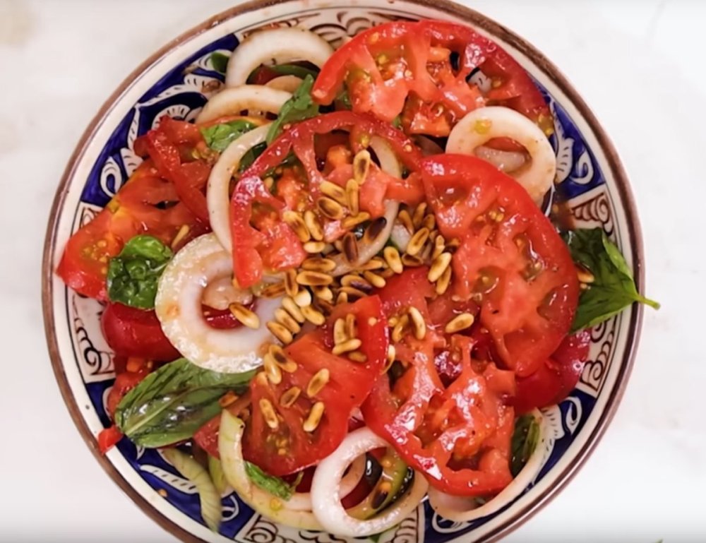 round tomato salat.jpg