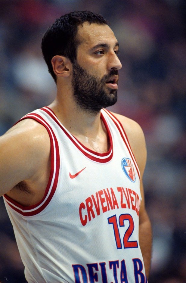 vlade-divac-crvena-zvezda-euroleague.jpg